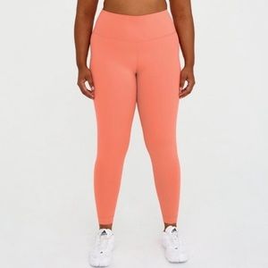 LUXFORM® SetActive Leggings - CORAL